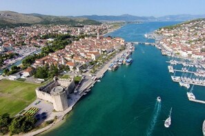 Room - Jare - in old Town - A2 Gornji 2 2 (Trogir)