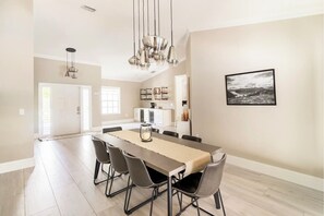 Dining - Tropical beach house, tiki, hammock, salt water pool home. Minutes from beach (Boynton Beach)