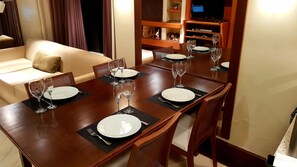 Dineren