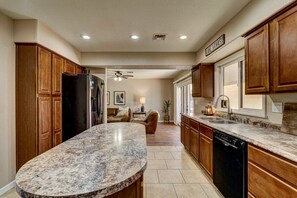 Interior - Home in Lake Havasu (Lake Havasu City)