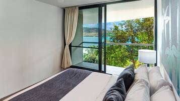 Luxury Villa | 4 bedrooms, individually decorated, individually furnished, desk