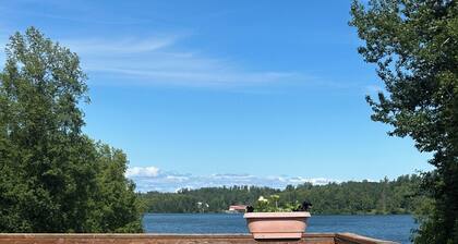 Cozy 4BR lakefront living! With the echoes of loons lullabying you to sleep.