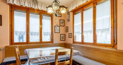 Ferienhaus 'Villetta Girasole' mit privater Terrasse, privatem Garten und WLAN