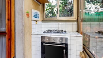 冰箱、烤箱、炉灶、洗碗机