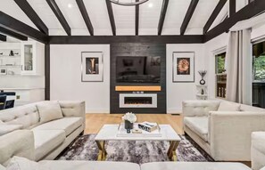 Smart TV, fireplace, video games, ping pong