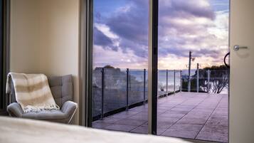 Deluxe House | Terrace/patio