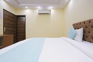 Deluxe Room | 1 bedroom, free WiFi - Hotel Mannat bhera enclave (New Delhi)