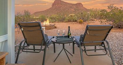 Saguaro Sunset Oasis