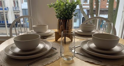 HU1 Triplex City Centre Gem sleeps 6 H7