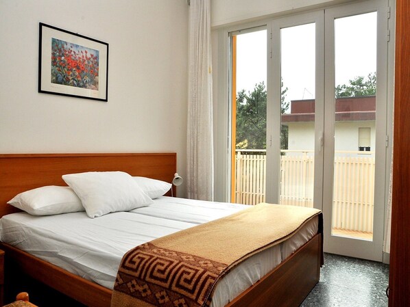 Apartment, 3 Bedrooms, Balcony - Welcoming Family Flat Near Thermae (San Michele al Tagliamento)