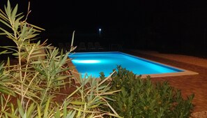 Utomhuspool