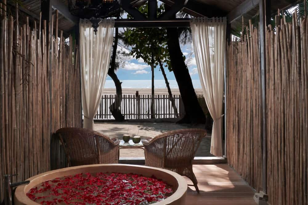 Larisa Resort, Morjim