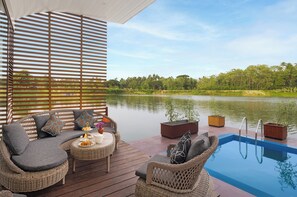 Bolagala Royal Suite (Lake View)