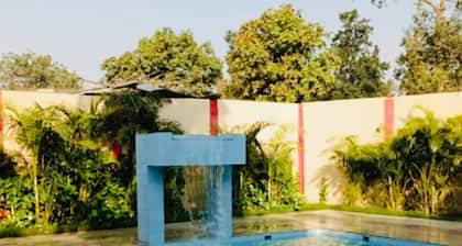 The Sun Resort Bandhavgarh MP