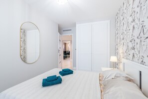2 Schlafzimmer, Bügeleisen/Bügelbrett, kostenloses WLAN, Bettwäsche