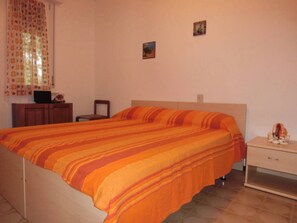 Apartamento, 2 habitaciones, balcón, vistas al jardín | 2 dormitorios