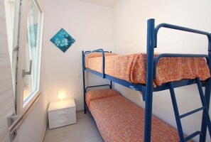 3 bedrooms