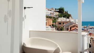 Royal Suite | 1 bedroom, premium bedding, minibar, in-room safe