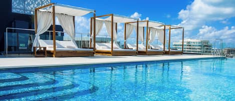 Piscina en la azotea