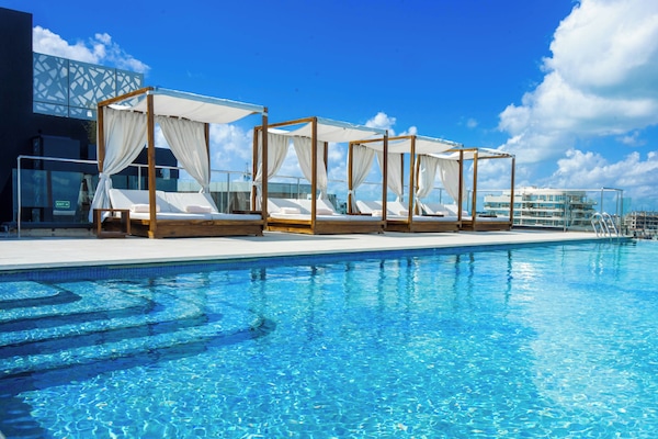 Piscina en la azotea
