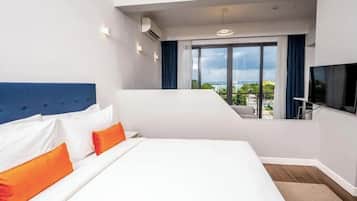 Deluxe-Suite | Hochwertige Bettwaren, individuell dekoriert, individuell eingerichtet