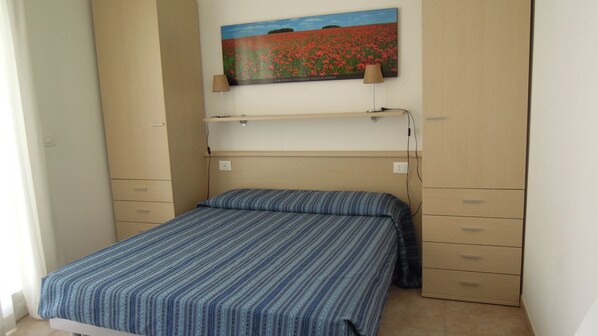 Appartamento, 2 camere da letto, patio, vista giardino | 3 camere