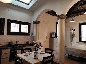 Dining - 1 Bedroom Private vacation home in Ravenna (Ravenna)