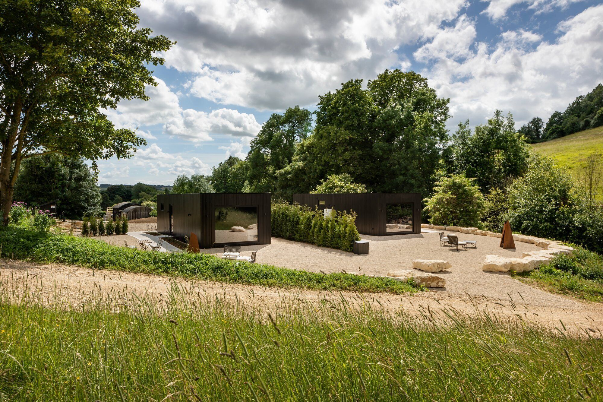 Architectural gem on an acclaimed cotswold farm \/1