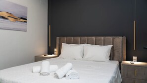 2 soverom, skrivebord, strykejern/-brett og wi-fi (inkludert)