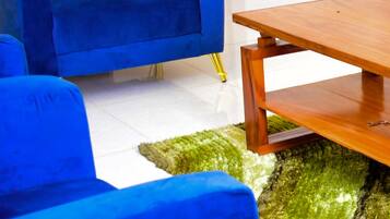 50-inch Smart TV with digital channels, Netflix, streaming services