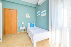 2 chambres, fer et planche à repasser, Wi-Fi gratuit, draps fournis