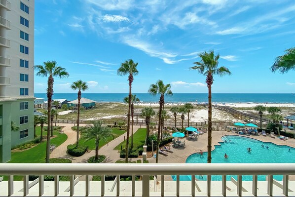 Innenpool, beheizter Pool