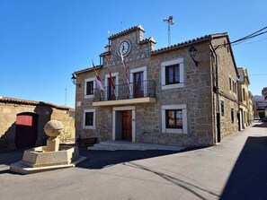 Exterior - Tinguaton 1 (Aldeanueva de Barbarroya)