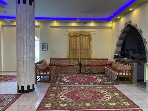 Living area - Elsanosy Family Guest House - Luxor (Luxor)
