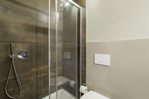 Villa | Bathroom - Orcia Panoramic View With Pool (Sarteano)