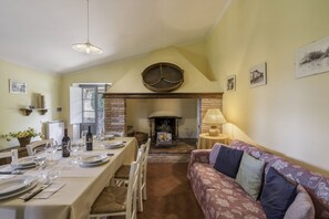 Villa | Dining room - Orcia Panoramic View With Pool (Sarteano)