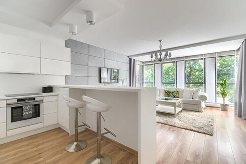 MARGI Eclipse Apartament