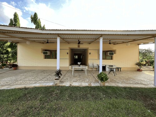 Vrindavan Villa - Lonavala