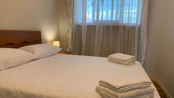 1 Schlafzimmer, Bügeleisen/Bügelbrett, Reisekinderbett, kostenloses WLAN