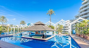 Outdoor pool - Bil Bil Beach - Benalbeach (Benalmádena)