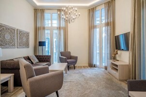 Televisión de pantalla plana