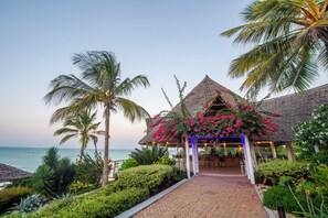 Exterior - SafiraBlu Luxury Resort & Villas (Nungwi)