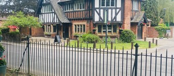 The Red Lodge Annexe 
One bedroom rental with private hot tub.