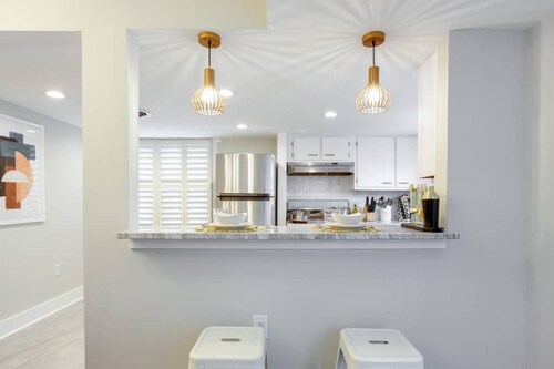 Pet Friendly 3BR Arlington Close to Metro Fast Wifi