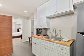 Apartment - Close to IAD Sauna Wellness (Leesburg)