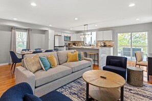 House | 4 bilik tidur 