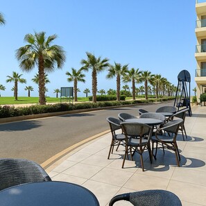 Alpehytte, 1 soverom, tilgjengelighetstilpasset, røyk | Terrasse/patio