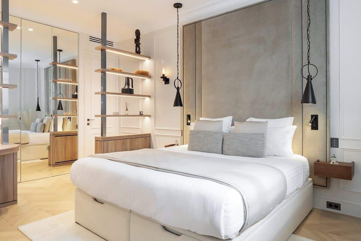 1 dormitorio, tabla de planchar con plancha, cuna de viaje y wifi