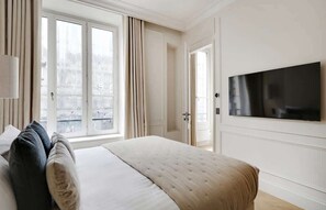 2 chambres, fer et planche à repasser, Wi-Fi, literie fournie