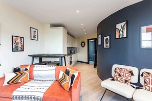 Basic Apartment, 2 Double Beds | Interior - Crystal Palace Residence II (London)